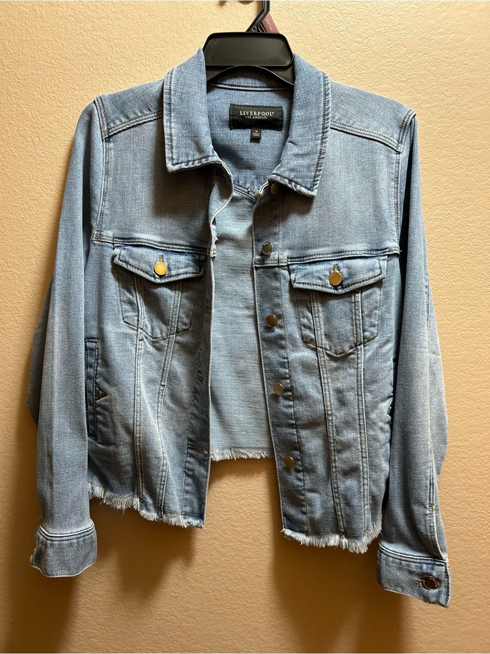 Liverpool Los Angeles Trucker Jacket Light Blue Denim with Fray Hem - Picture 3 of 12
